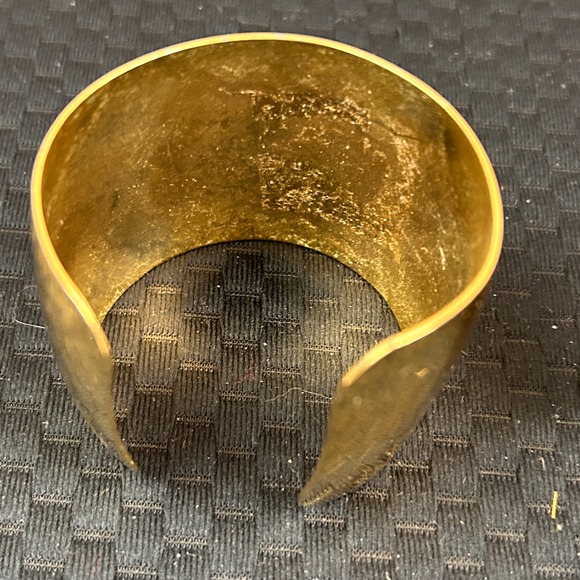 Vintage Style Wide Metallic Cuff Bracelet Set Gold and Silver Tone Minimalist - Picture 3 of 6